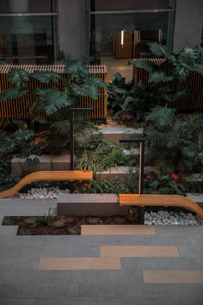 Transforma jardines y terrazas con paisajismo en Castellón